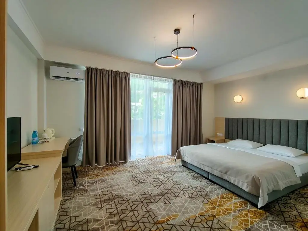Гагра: Citrus