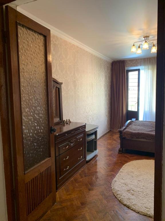 Гагра: Сдаётся 3х-комнатная квартира в г. Гагра