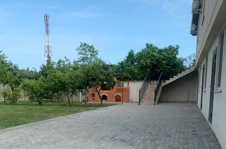 Гудаута: Adunei