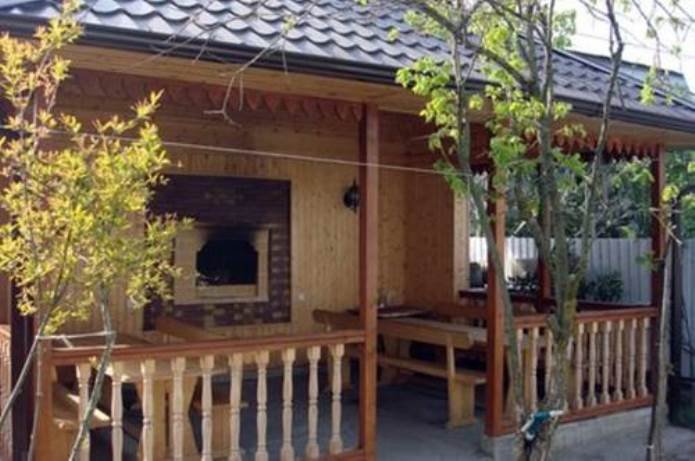 Гагра: U Ruslana Guest House