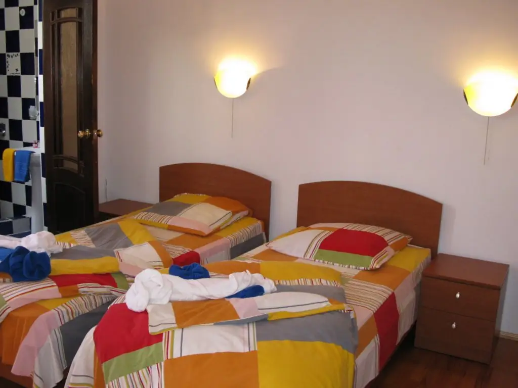 Сухум: Otel-Sukhum