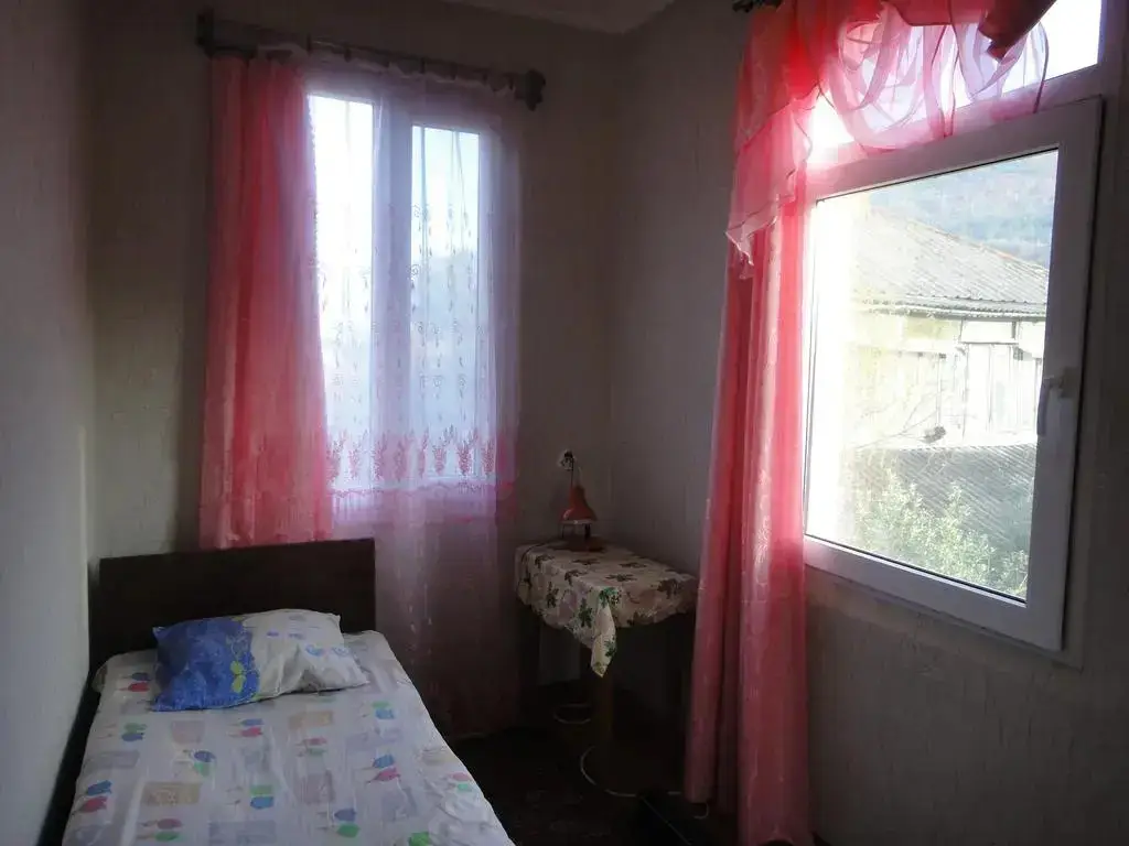 Гагра: Guest House Lakoba 32