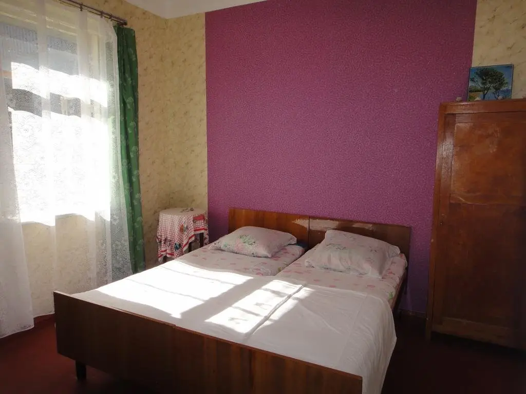 Гагра: Guest House Lakoba 32