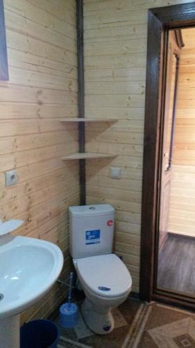 Цитрусовый: Guesthouse Pekan