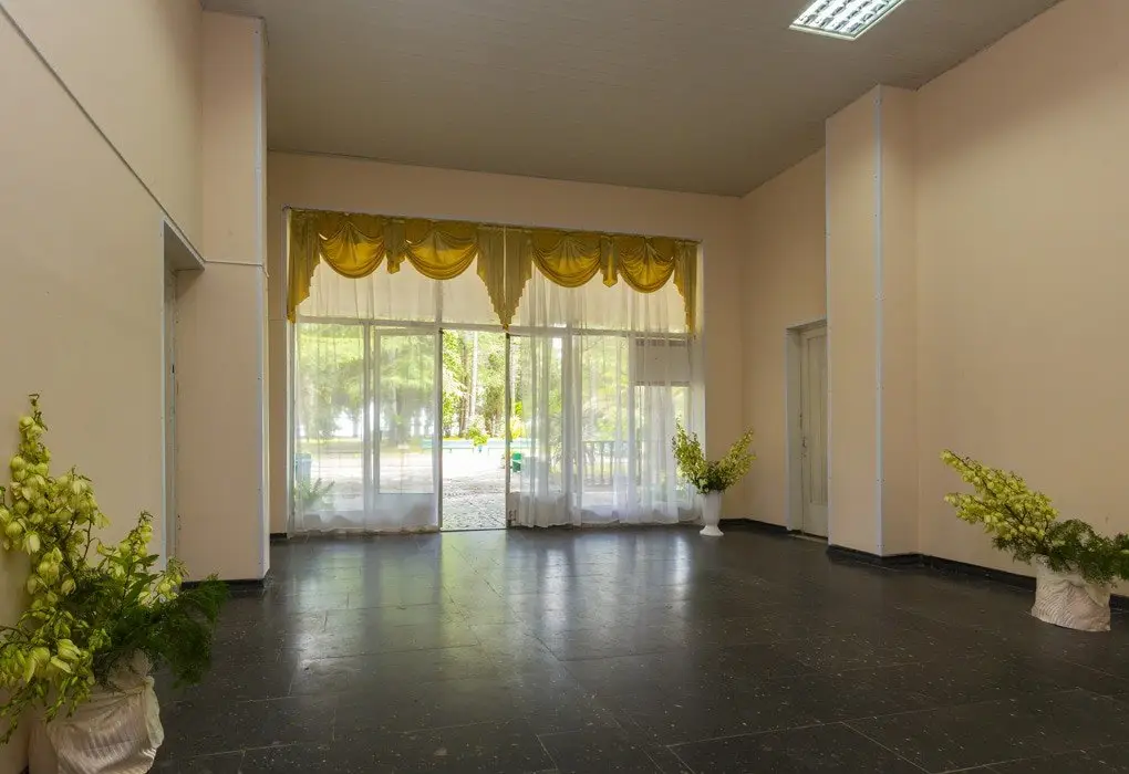 Гечрипш: Laguna Sanatorium