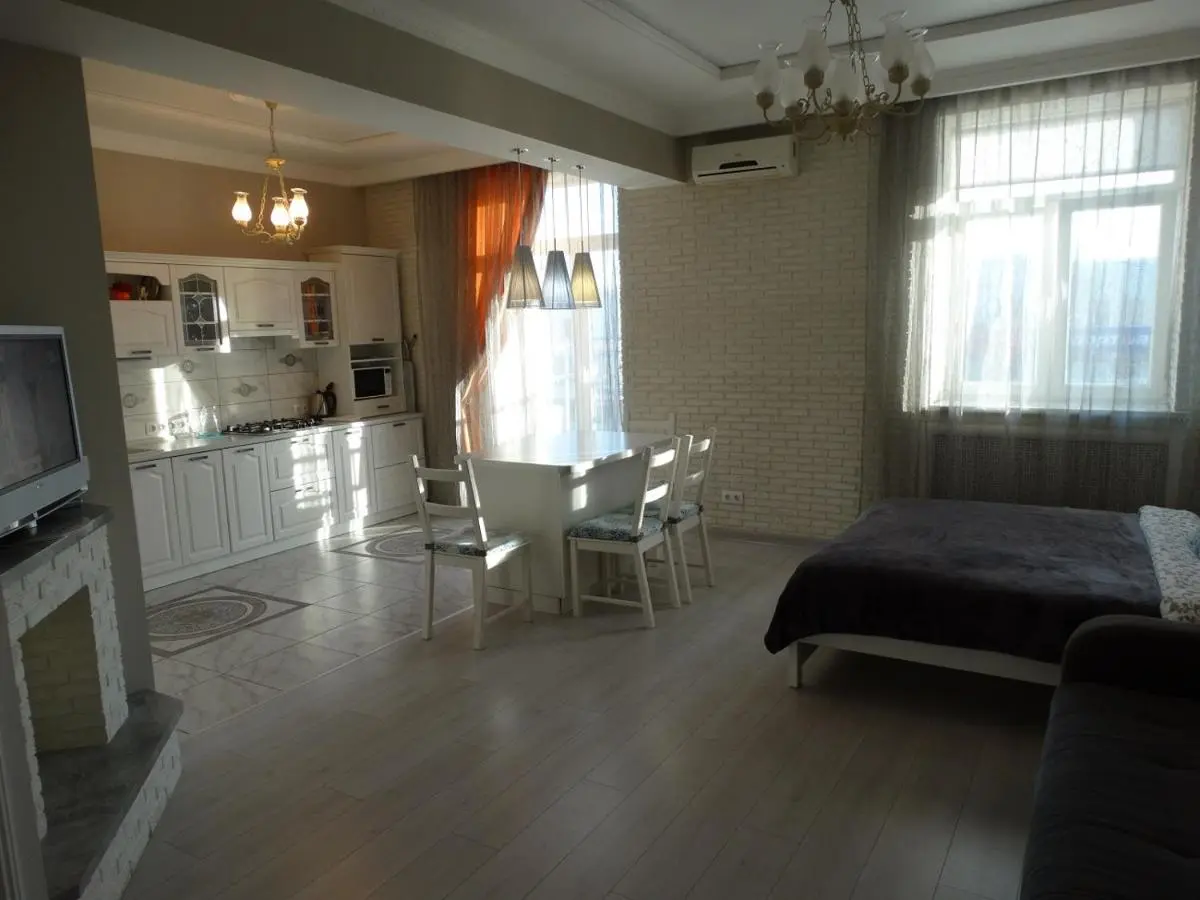 Владимир: Apartment on Dvoryanskaya Street