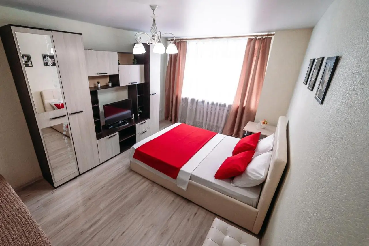 Владимир: Apartment on the Mira 2v