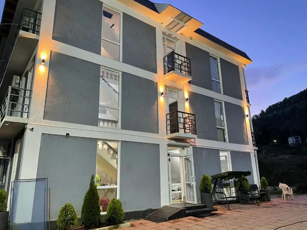 Новый Афон: Mirraflores Hotel