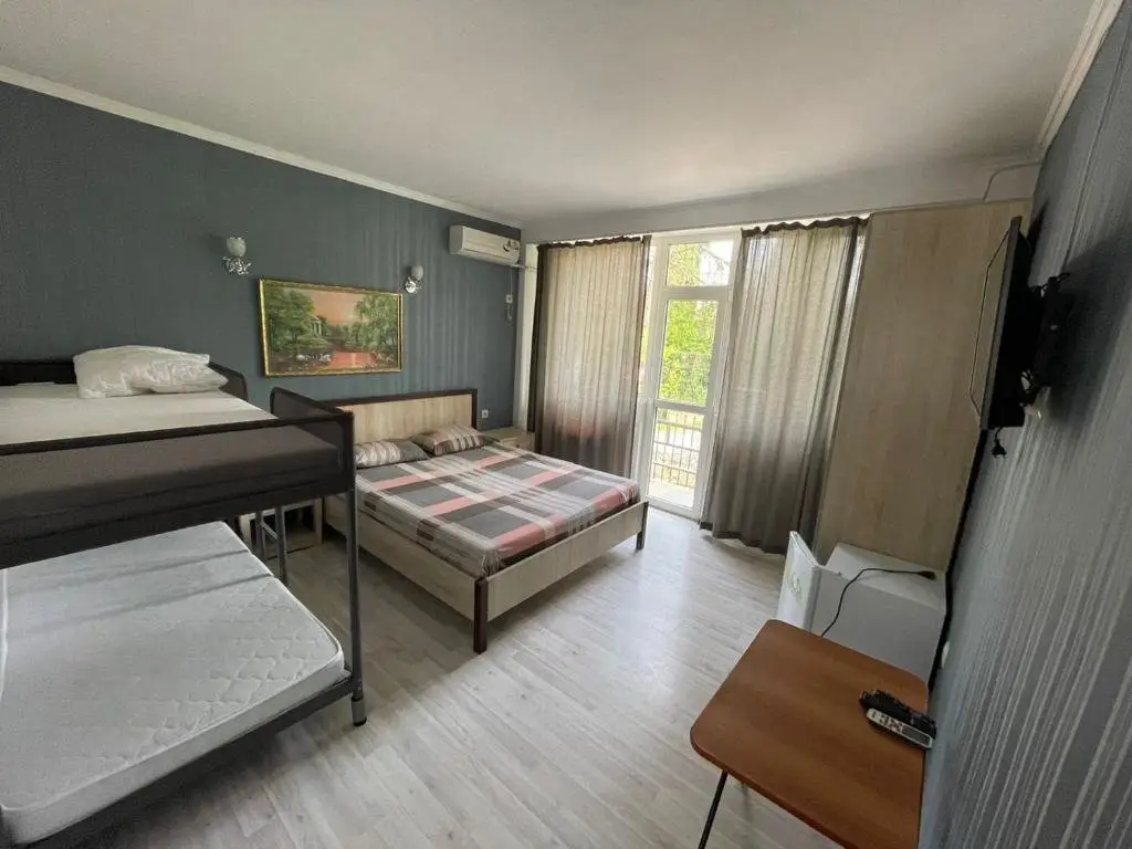 Новый Афон: Mirraflores Hotel