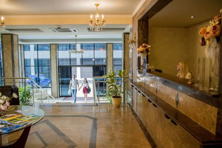 Гагра: Grand Hotel Gagra