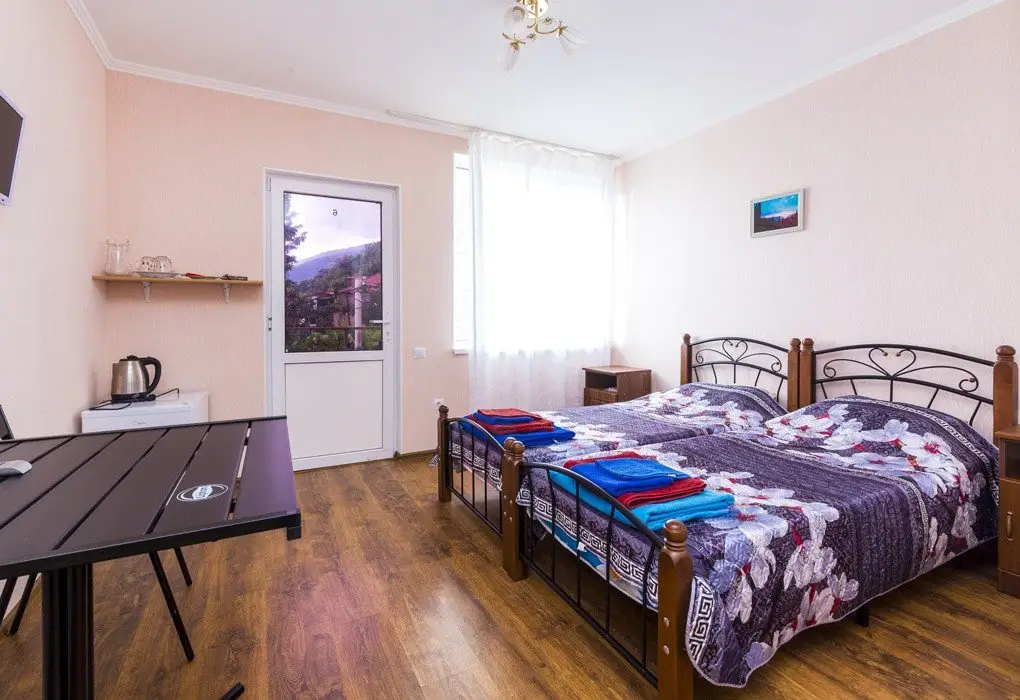 Гагра: Kamila Guesthouse