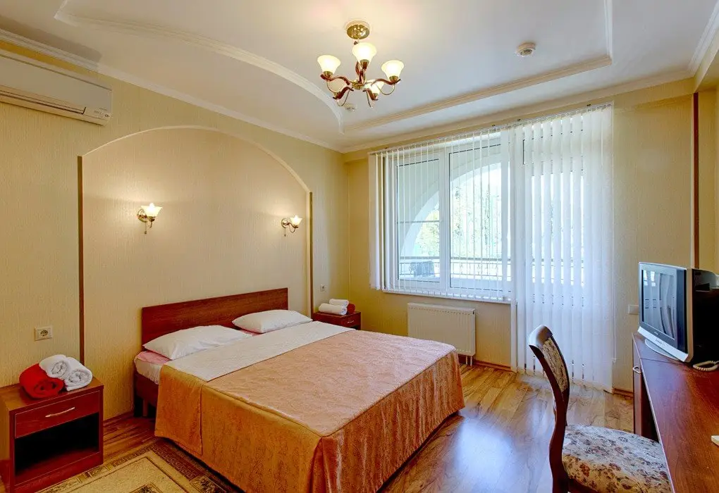 Delfin Hotel — фото 1