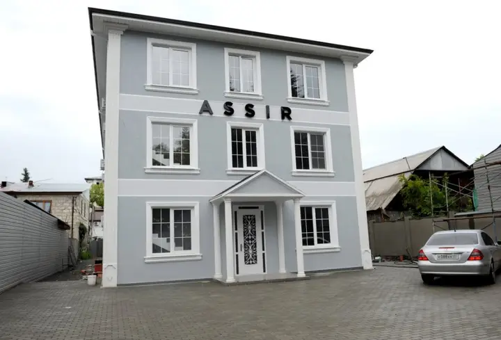 Сухум: Assir
