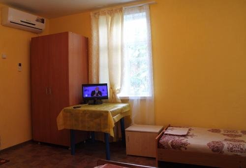 Гагра: Guesthouse on Chanba 5a