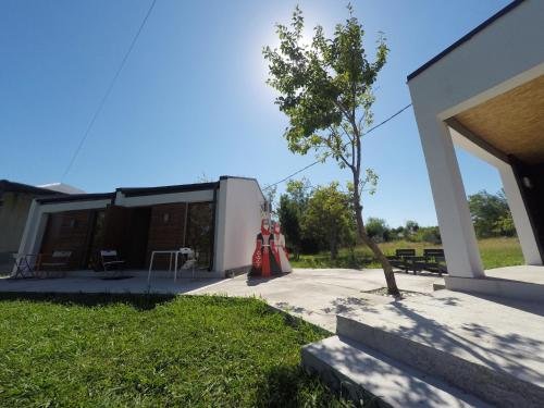 Лдзаа: Guest House G Λ T E L Y on Agrba 35