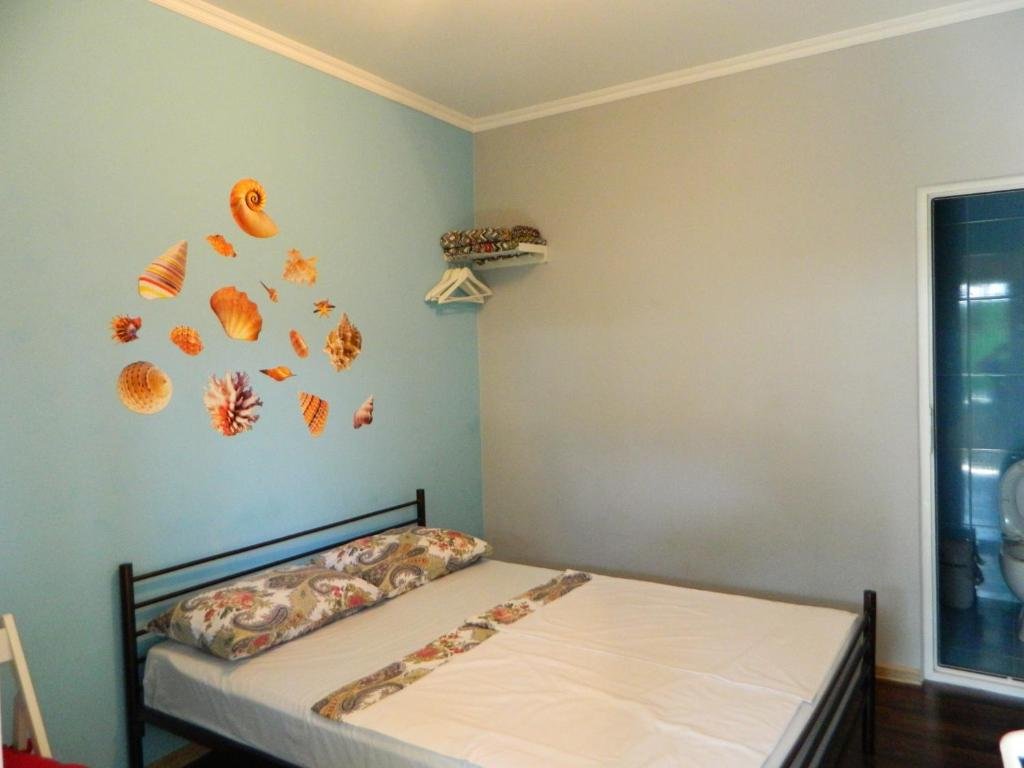 Гагра: Guest house on Abazgaa 20