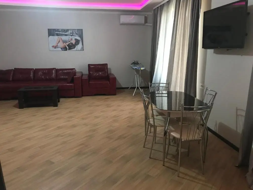 Сухум: Penthouse studio