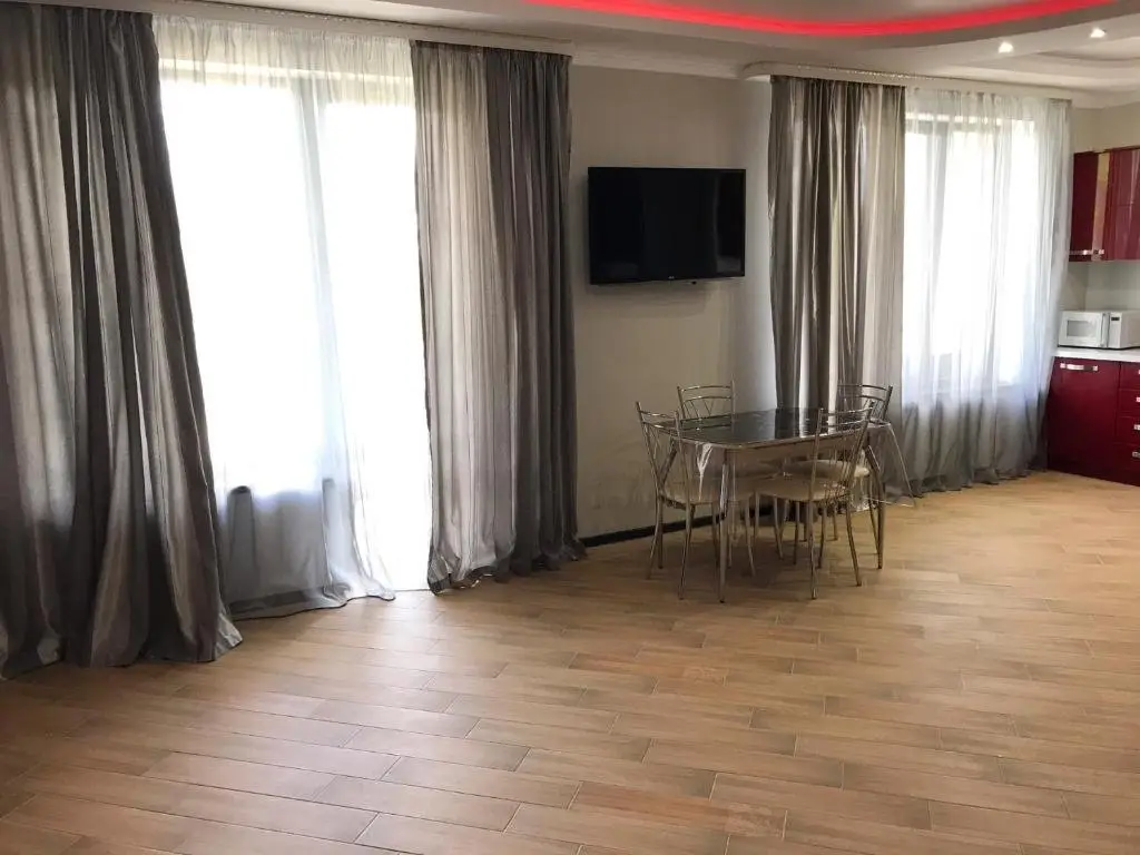 Сухум: Penthouse studio