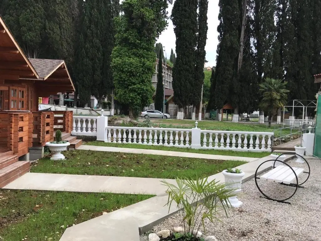 Новый Афон: Holiday park Psyrdzha