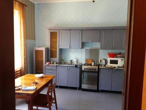 Сухум: Guest house Mahadzhirov