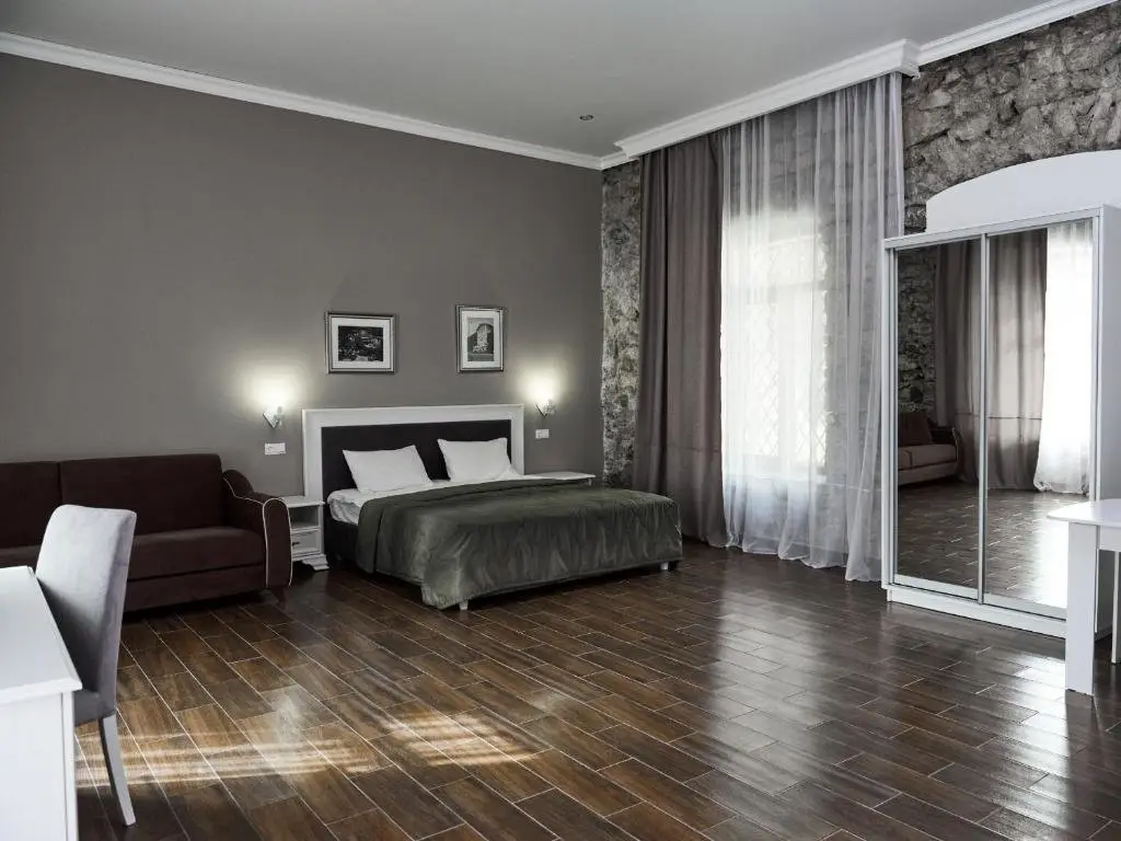 Гагра: Hotel Abaata