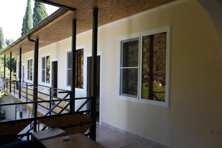 Новый Афон: Guest house on Eshba 1