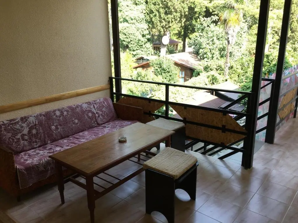 Guest house on Eshba 1 — фото 1