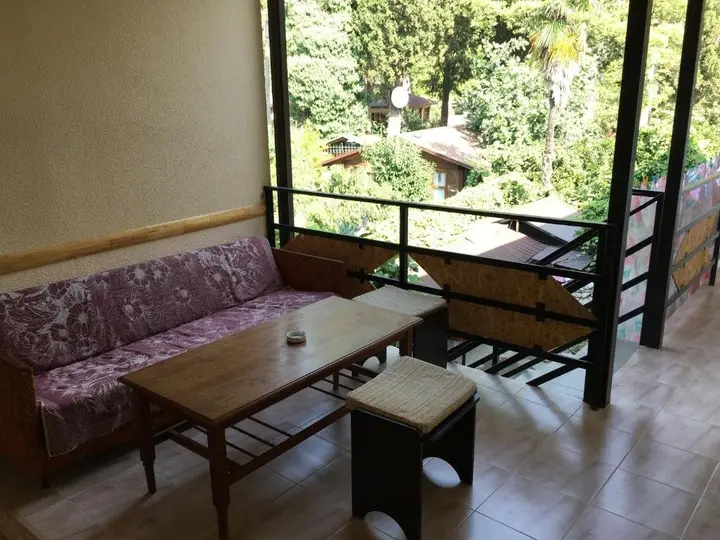 Новый Афон: Guest house on Eshba 1
