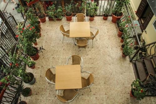 Гагра: Guest House on Zvanba 10A