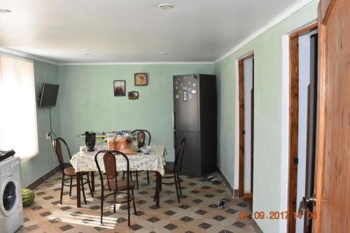 Сухум: Guest House on Sadovaya 24