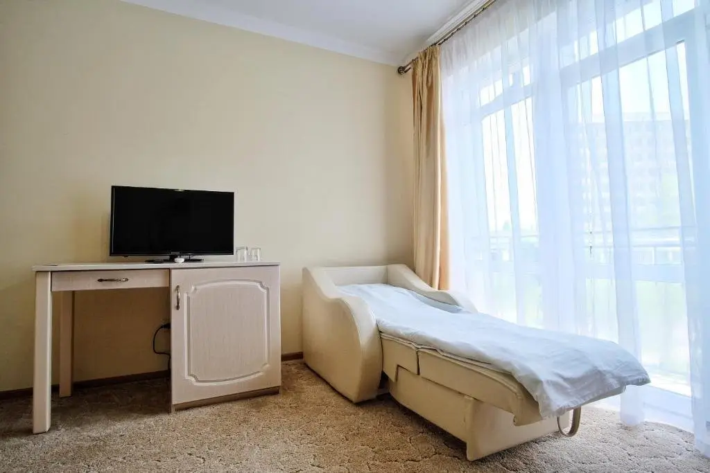 Гудаута: Папа