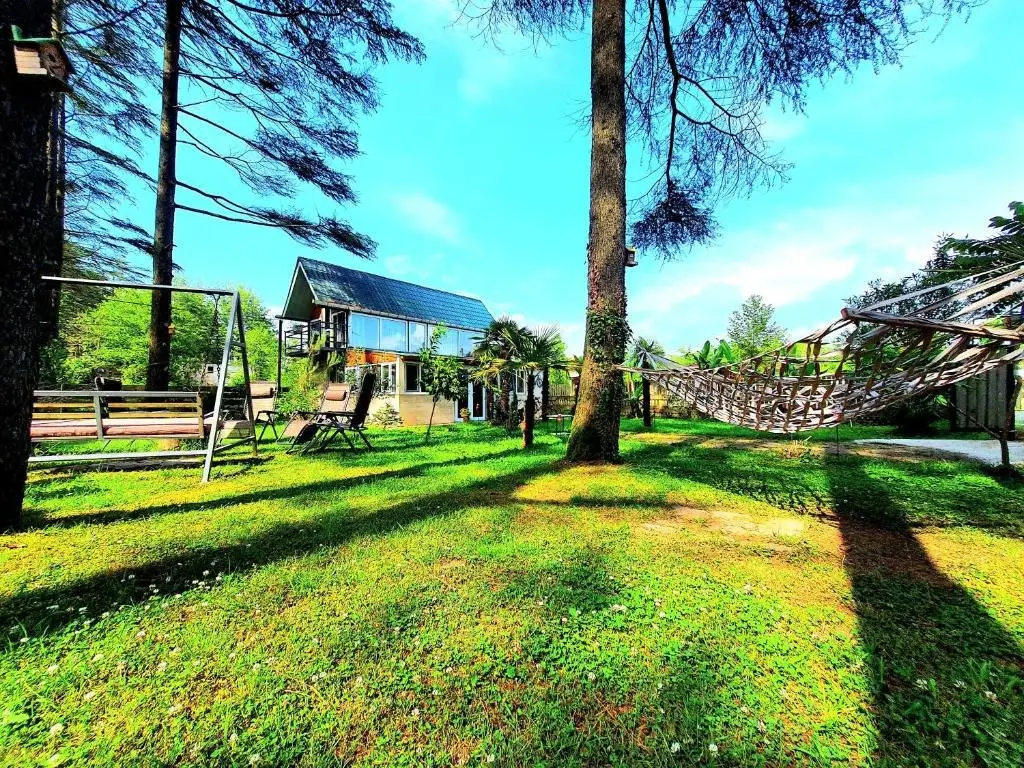 Шекветили: Sesil S entire house 60m from beach
