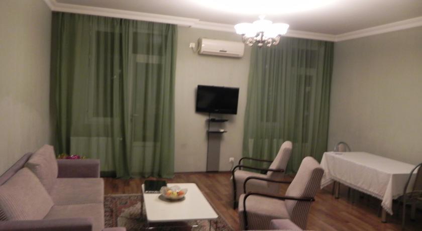 Батуми: Apartments Ekaterine