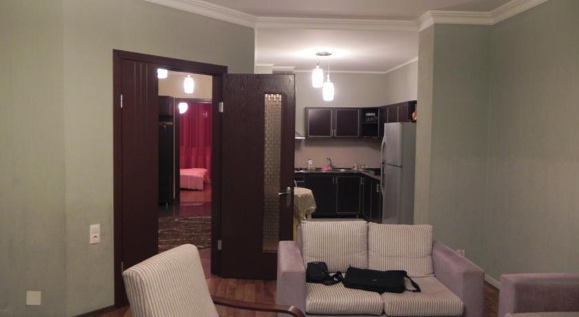 Батуми: Apartments Ekaterine