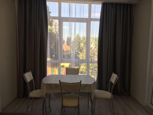 Сочи: Apartment Gorkogo 18