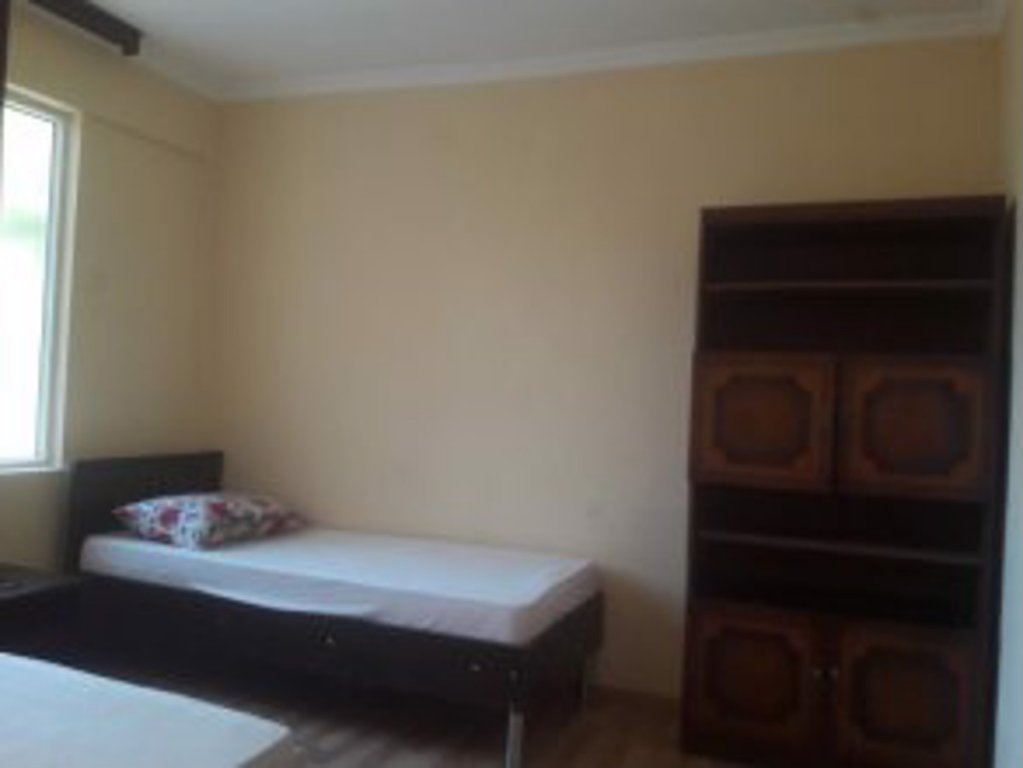 Батуми: Guest House Leonidze