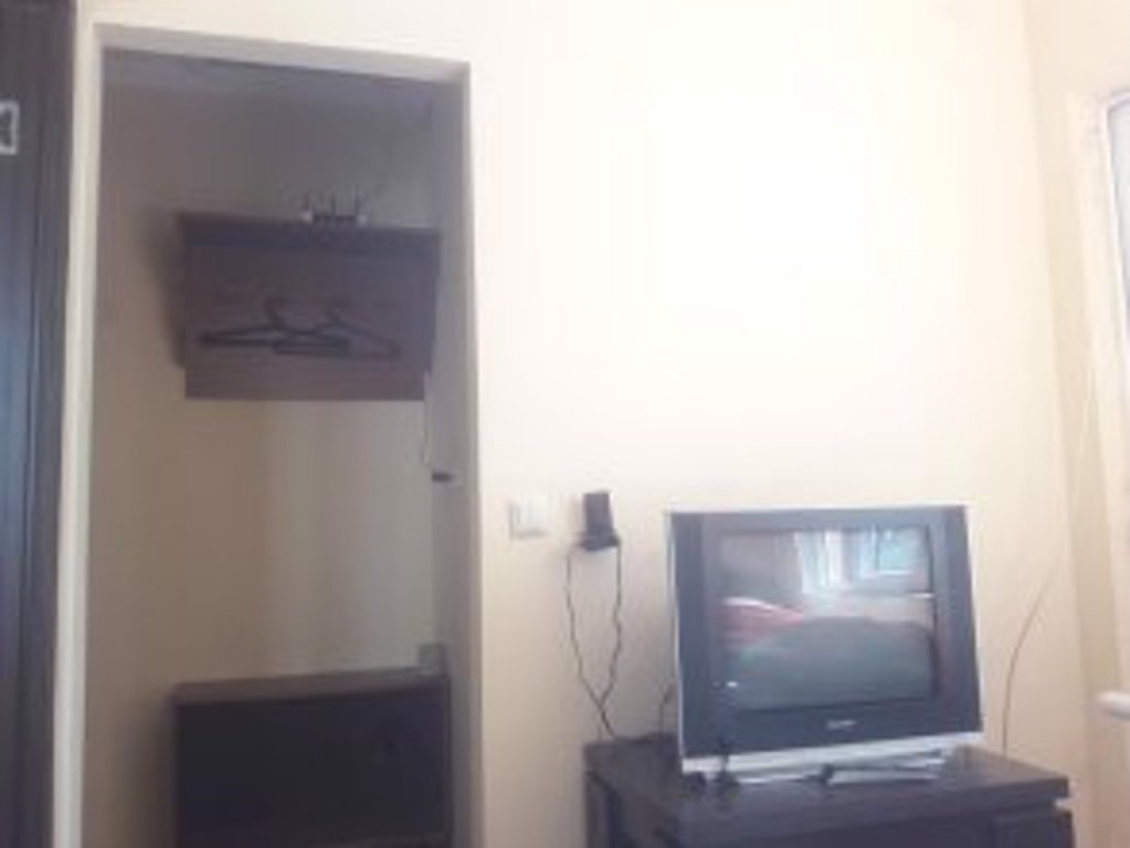 Батуми: Guest House Leonidze