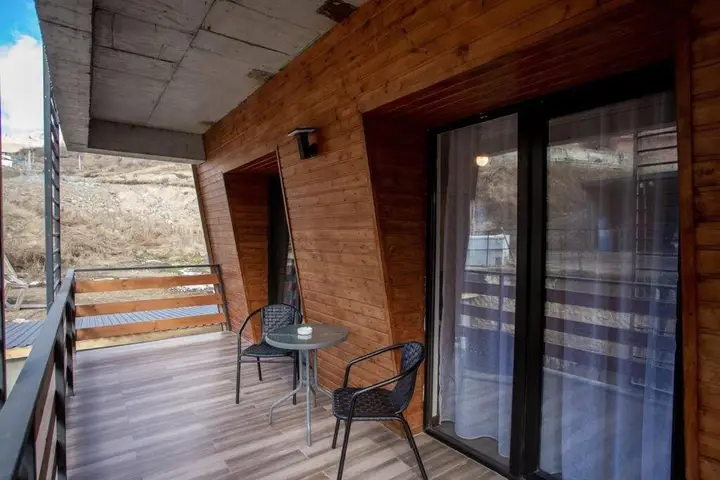 Гудаури: charming and bright apartment in marshall gudauri project