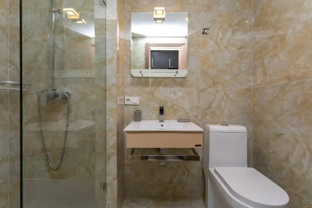 Гудаури: bright and cozy apartment in new gudauri