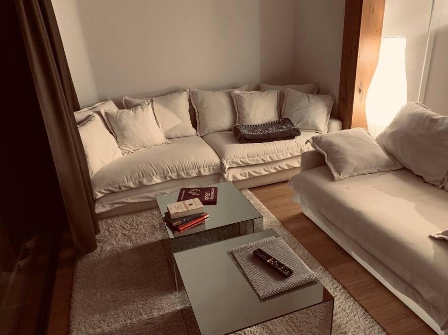 Гудаури: Mariam's Stunning and Sunny Apt