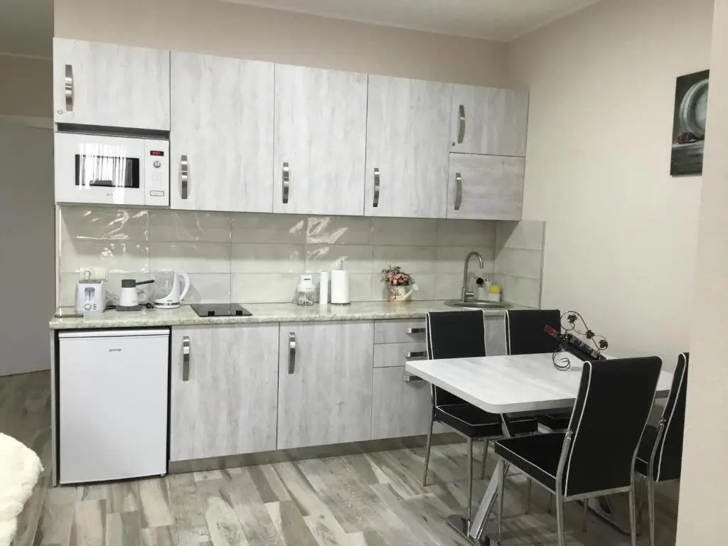 Гудаури: Apartament New Gudauri White