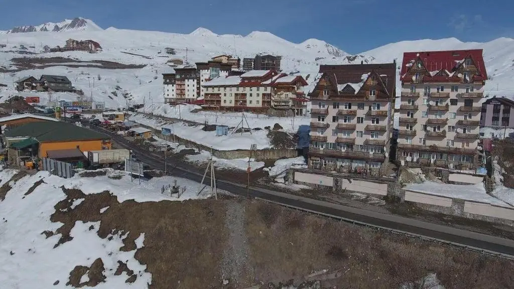 Гудаури: 2 Bedroom Apartment in Gudauri