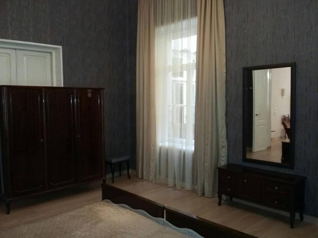Тбилиси: Apartment Lado Asatiani 30