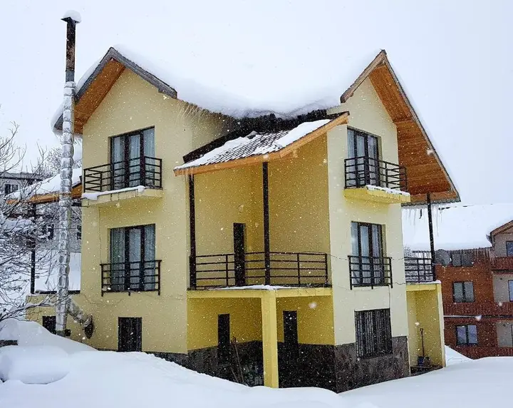 Гудаури: Gudauri Guest House Lane