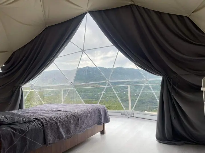 Амбролаури: 4 seasons. 4 სეზონი Glamping Georgia Racha
