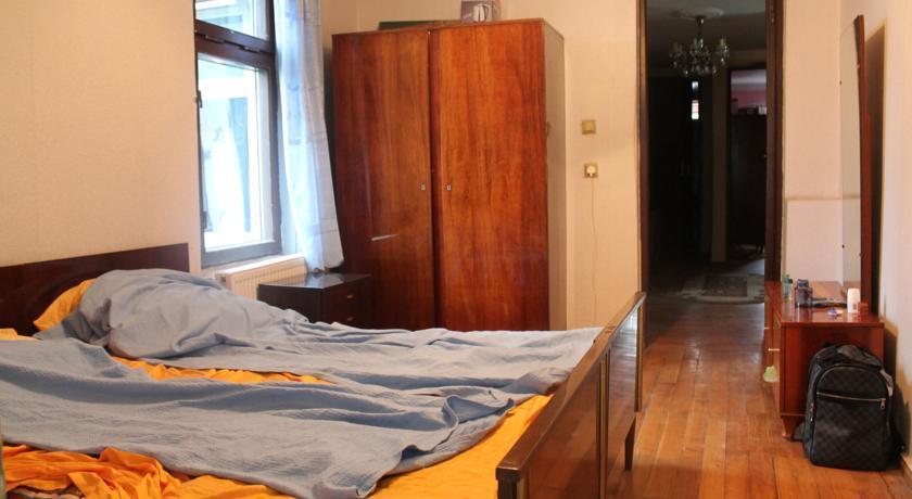 Батуми: Guest House Levani