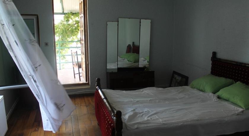 Батуми: Guest House Levani