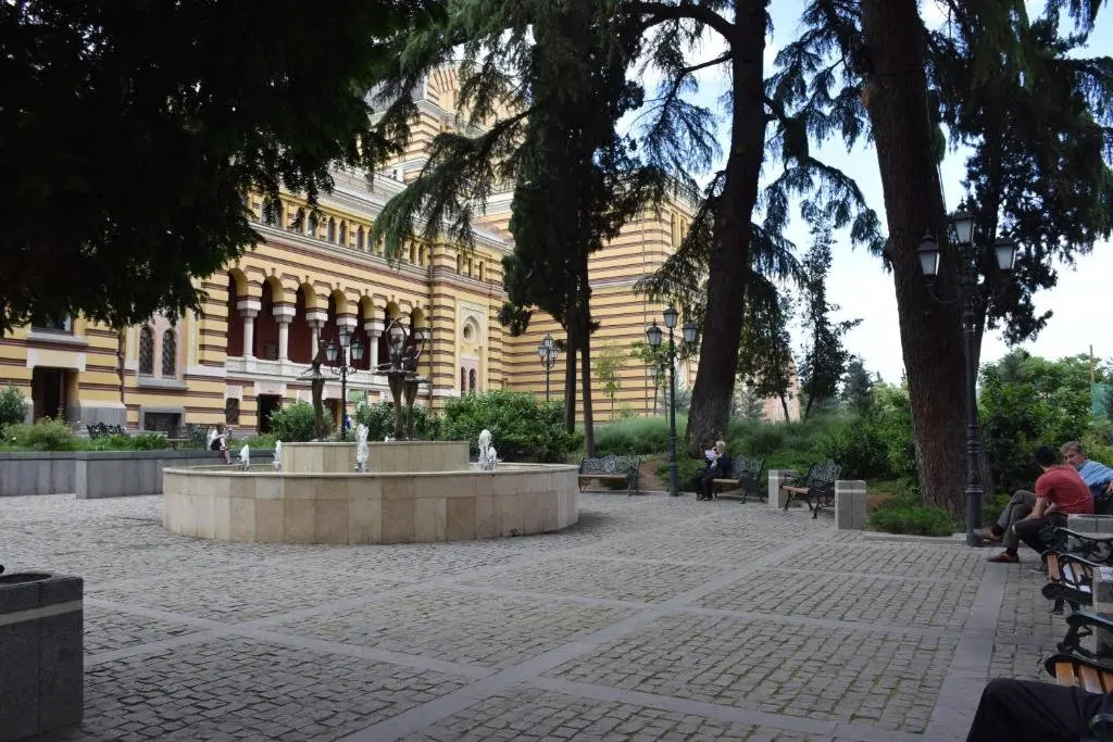 Тбилиси: Apartment Rustaveli 23