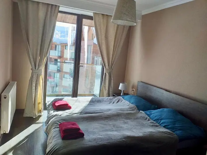 Гудаури: Big Appartement with Fireplace
