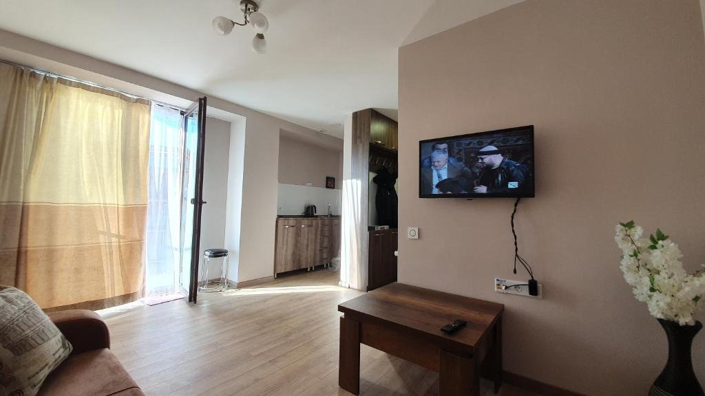Гудаури: New Gudauri Red-Co Loft 2